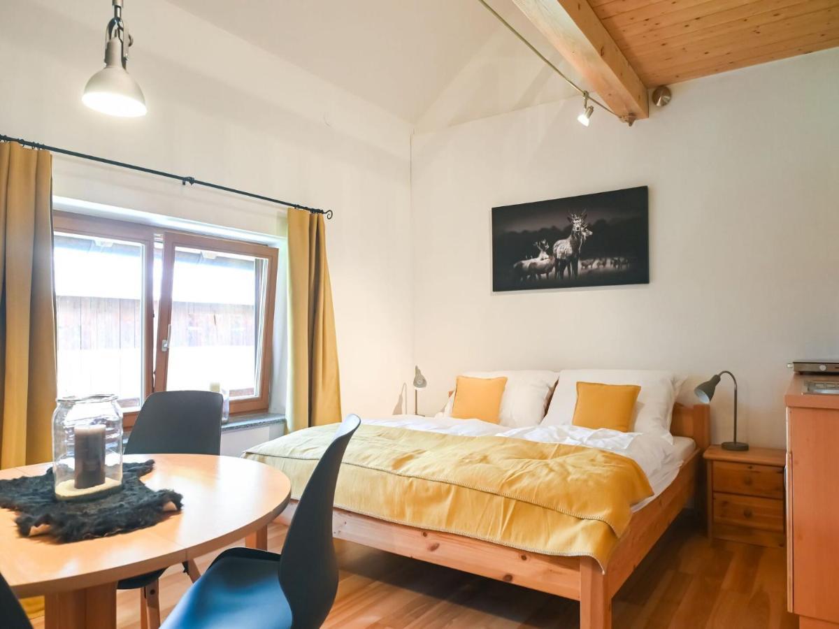 Loft-Like Apartment In Scheibbs With Swimming Pond Buitenkant foto